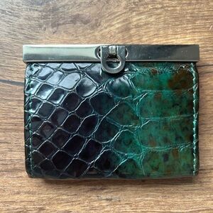 NWOT Danier Black and Green Crocodile Alligator Genuine Leather Coin Pouch